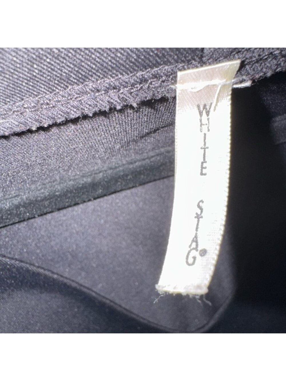 Black Long Sleeve V-Neck Top - Picture 4 of 5